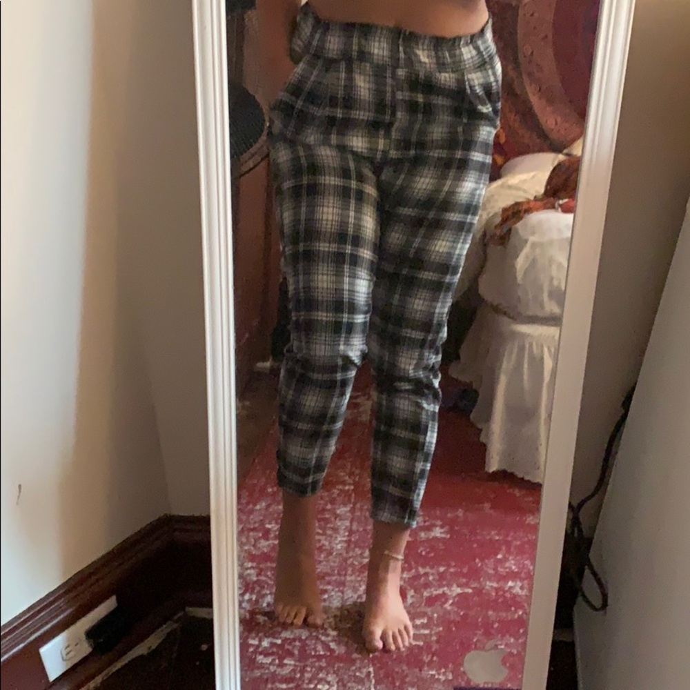 Black and white comfortable plaid pants